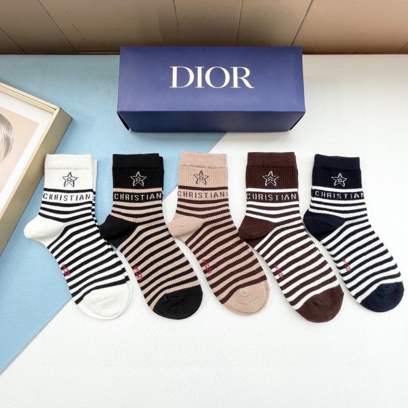 DIOR